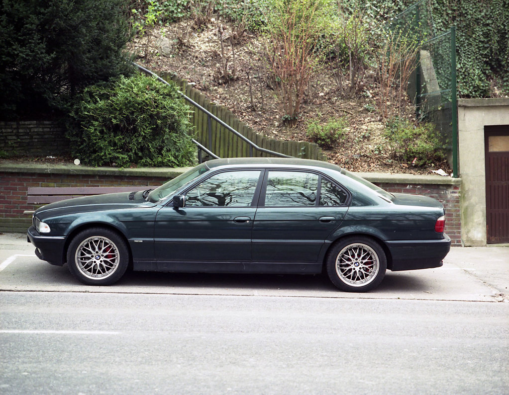 11 Ordinary Cars Series 2011